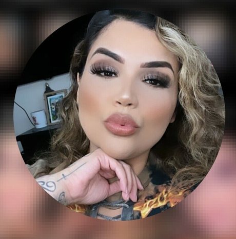 Beautifuljess15 only fans nude