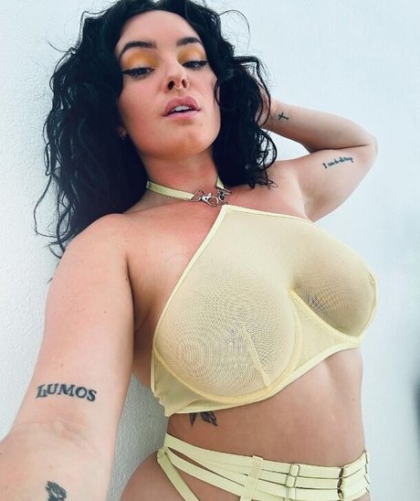 devondaymoretti onlyfans porn nude