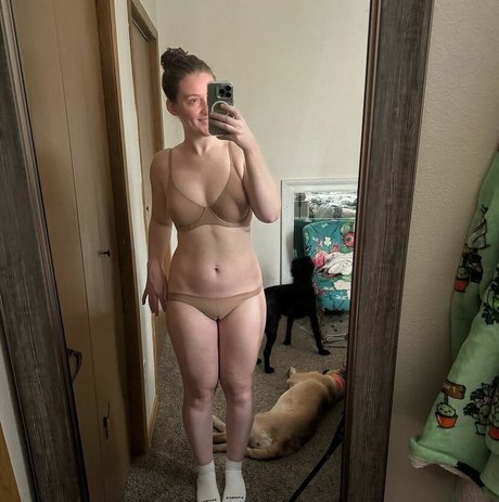Adorablelilli onlyfans model photos
