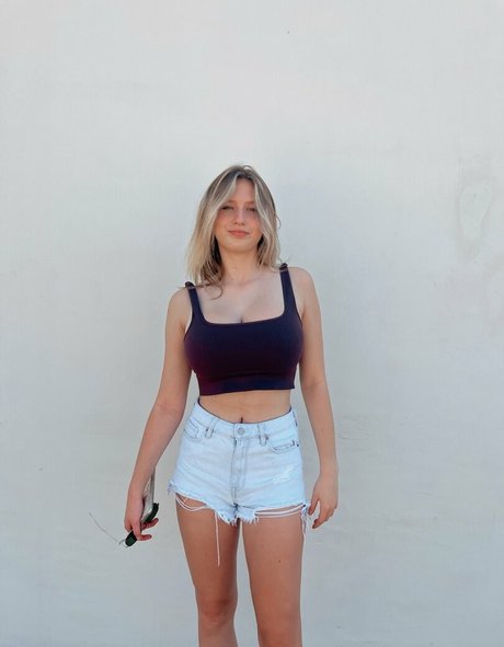 Carsen R nudes onlyfans