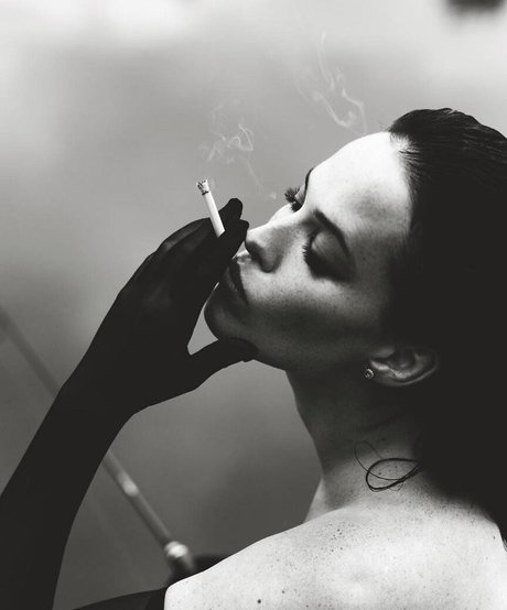 Dasha Astafieva leaked onlyfans.