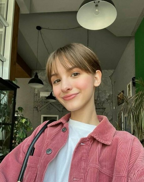 molly polly221 onlyfans naked leaks