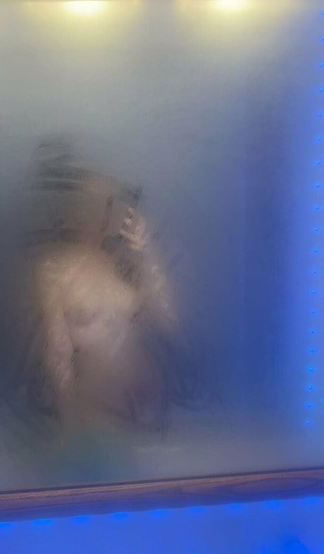 saltysavanna03 onlyfans sex