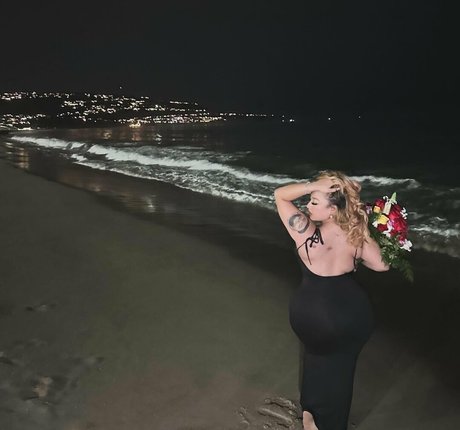 Sophialaurrren on onlyfans