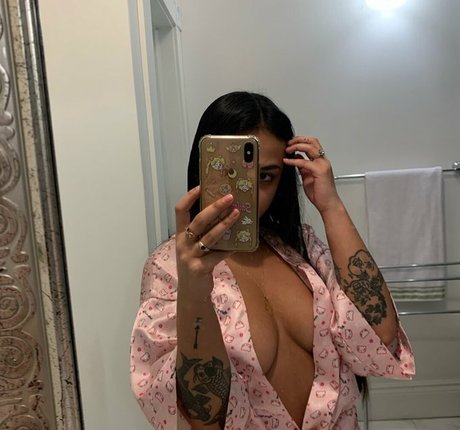 Ajuuki only fans pic