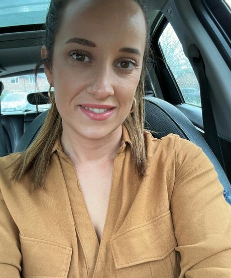 Scarlet Storm onlyfans pictures