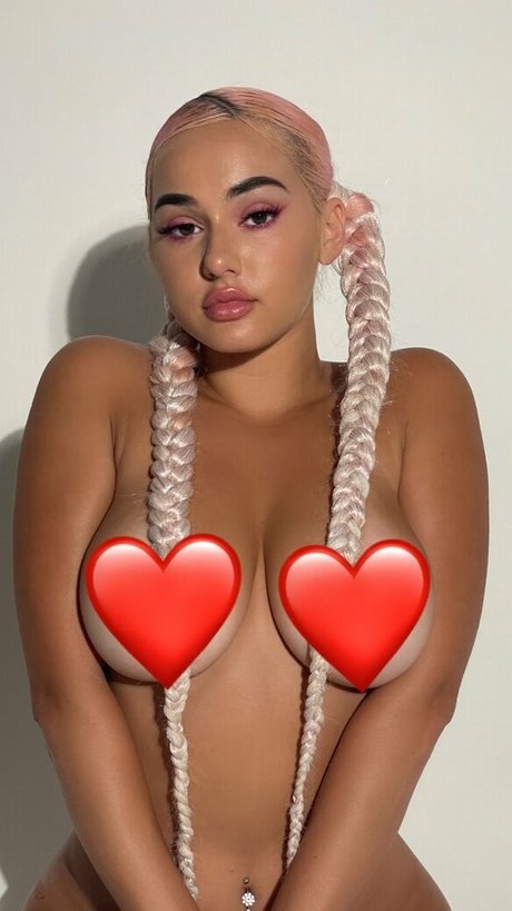 olivia snow69 sexy onlyfans