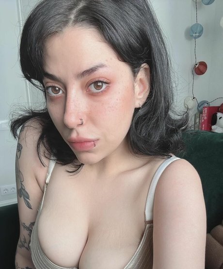 Miki Blue leaked onlyfans pictures