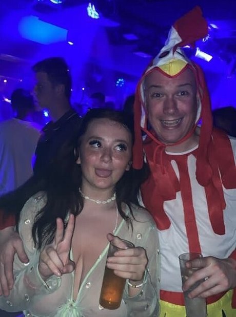 BustyMia E only fans review