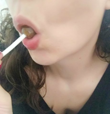 sexwifefree onlyfans content