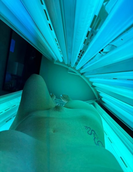 Elizabeth ash onlyfans hot