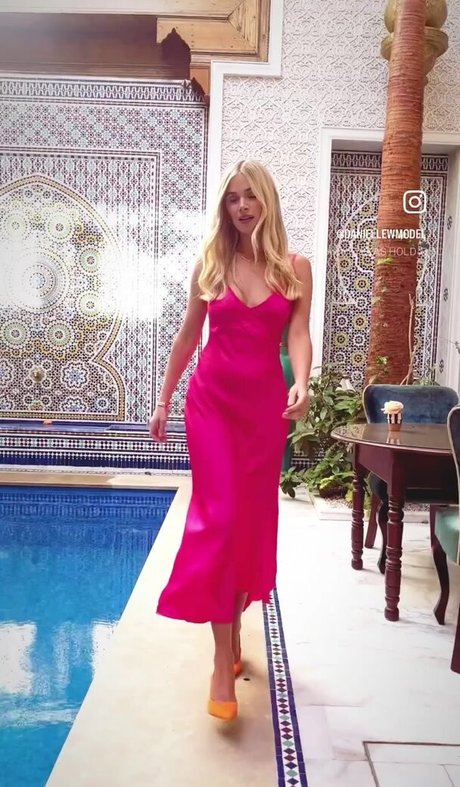 Danni Wells onlyfans free content