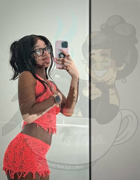 Curiousiteaaa onlyfans leakes