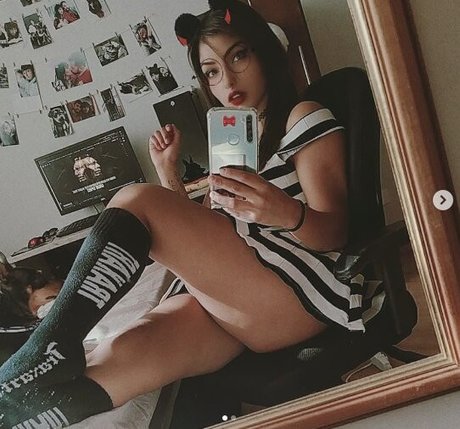 Akiramoon onlyfans pic