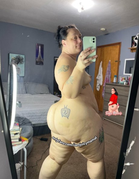 iamjuicymamat tits onlyfans