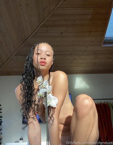 NawtyByNature onlyfans leakes