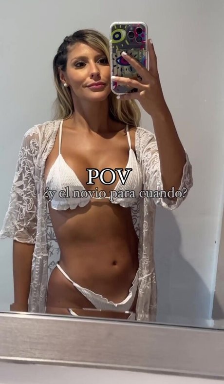 Bianca Rosales onlyfans boobs