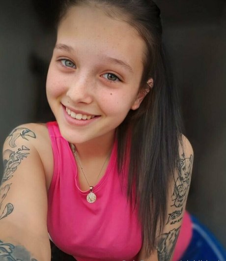 vickiblack feet onlyfans