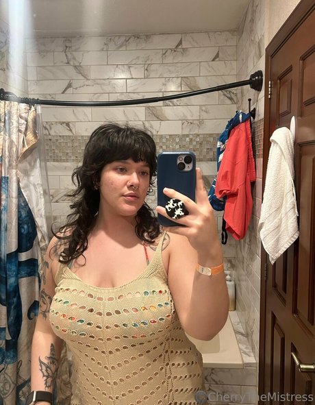 cherryishairy only fans free