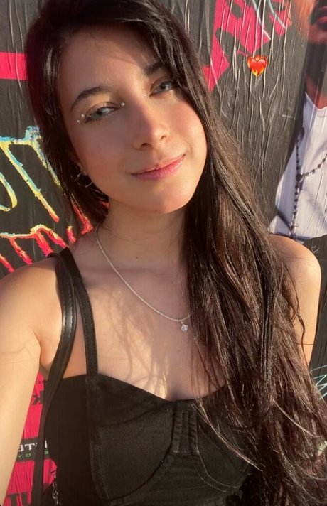 BiaGomez only fans leak