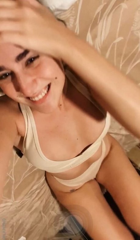 Anna Linares onlyfans page