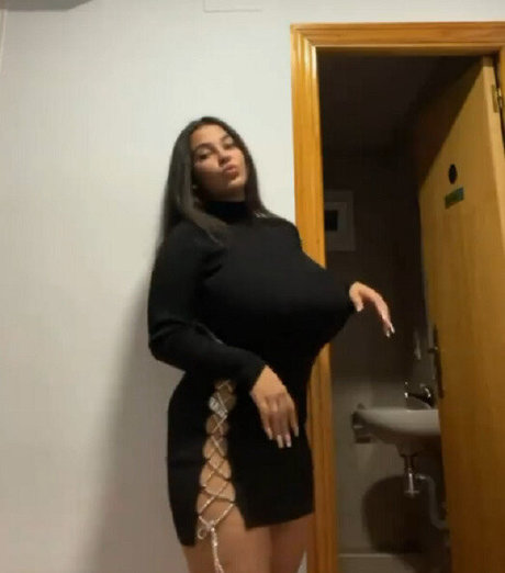 Anneris porn only fans