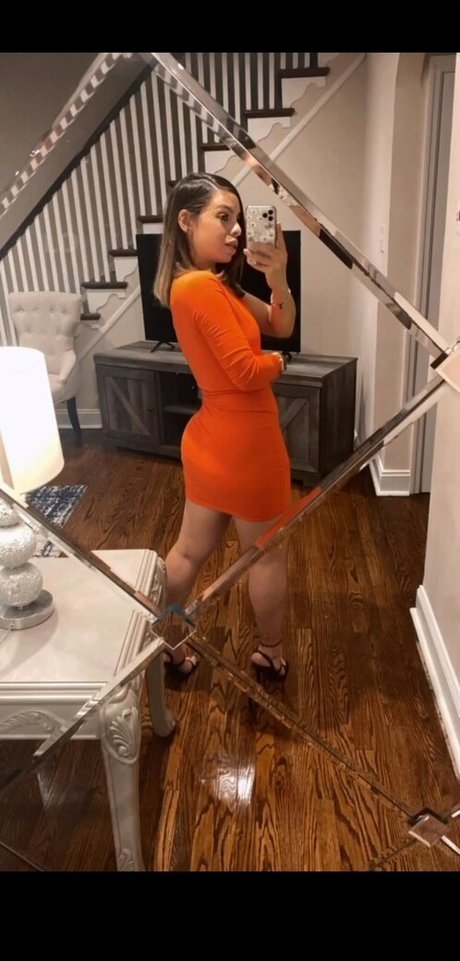 Solibeth Brito boobs onlyfans