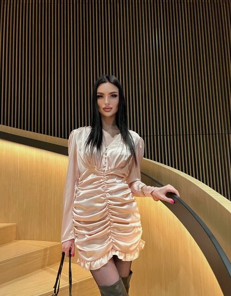 megan brunette onlyfans archives