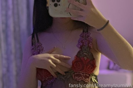 DreamyIzumiVA onlyfans leak