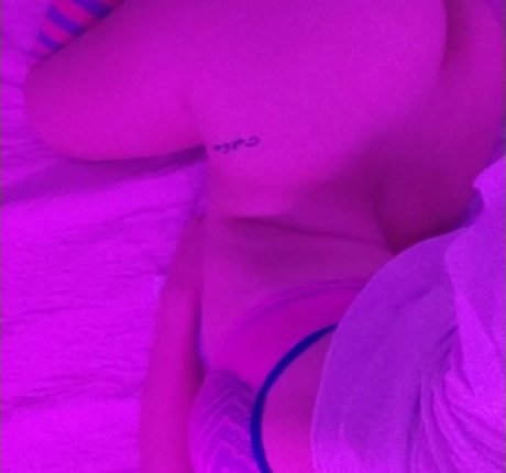 Lady Bel onlyfans leaks