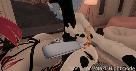 Maxi Nightmode onlyfans leaked