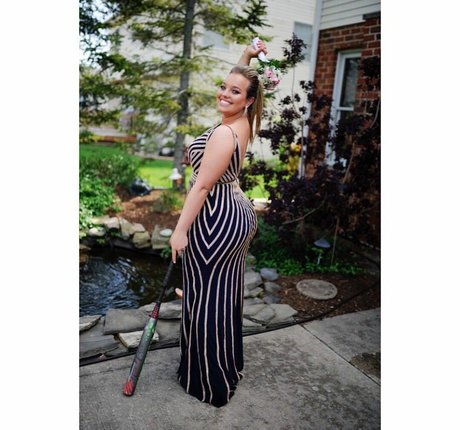 honeyiced onlyfans strip