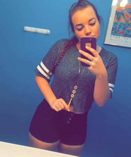 honeyiced onlyfans de