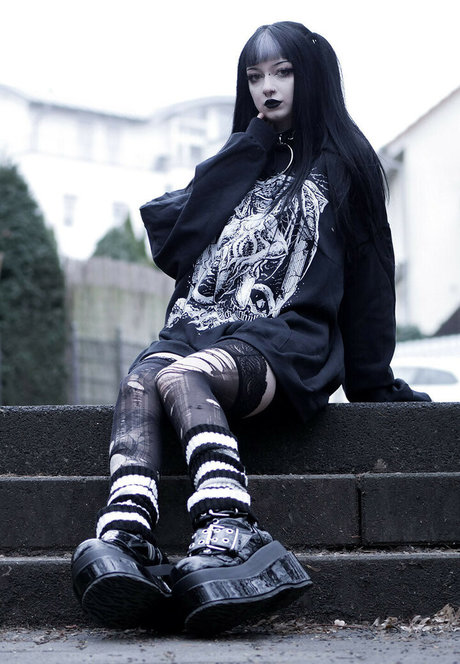 CreepyCassy onlyfans nude pictures