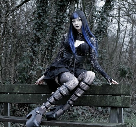 CreepyCassy onlyfans leak new