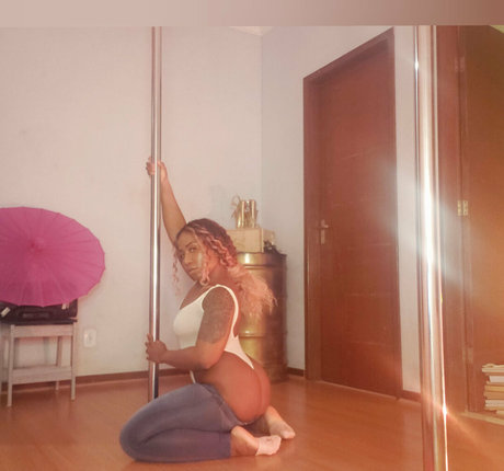 darkcinammon onlyfans nudes leaks