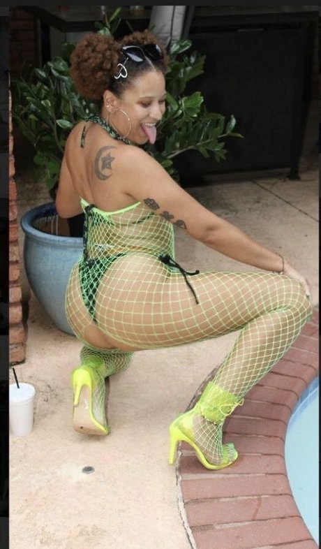 itsdatyaztho onlyfans sex leaked