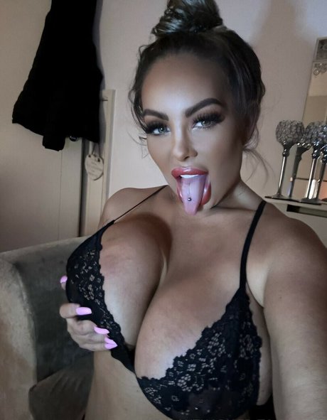 bbw pregnant onlyfans hot nude shot