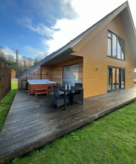 Lily Mcalpine onlyfans lesk