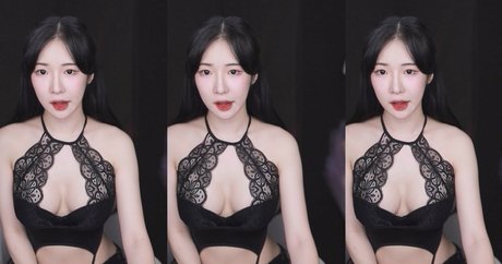 BJ Pyuri naked onlyfans