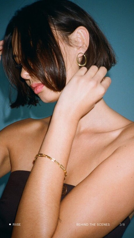 Bridget Gao Hollitt naked onlyfans pics