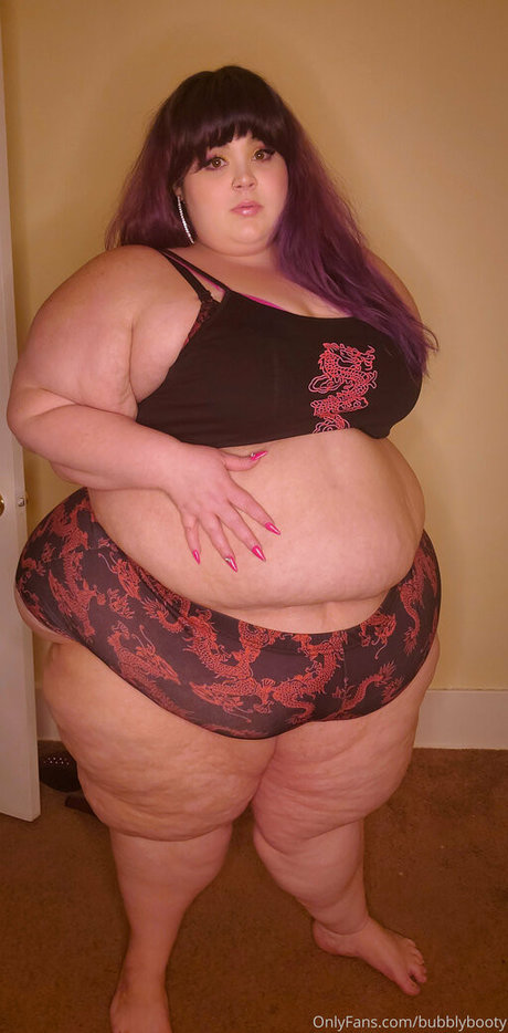 bubblybooty only fans xxx