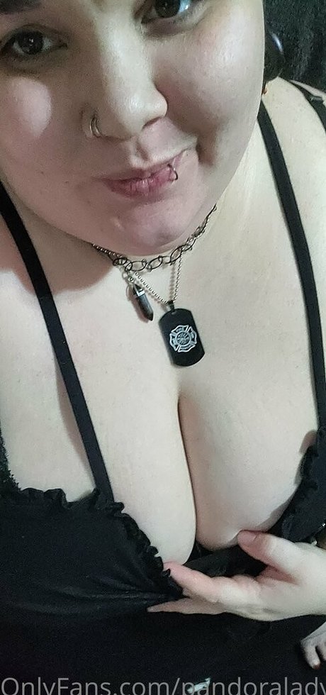 pandoralady boobs onlyfans