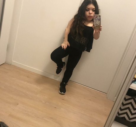 PowerpuffDoll onlyfans topless