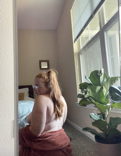 cinnamon siren onlyfans ass