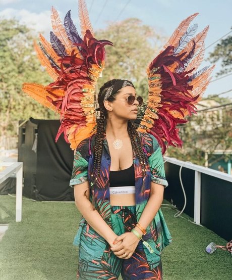 Lilly Singh onlyfans pics leaked