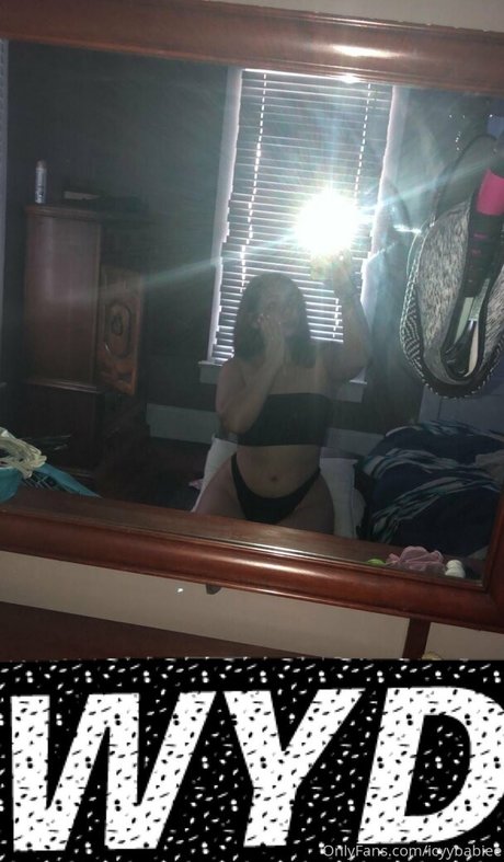 icyybabiee onlyfans tits