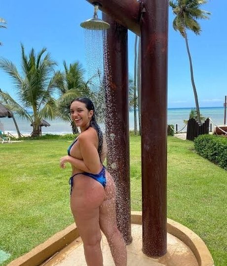 Debora Aladim Profile pic