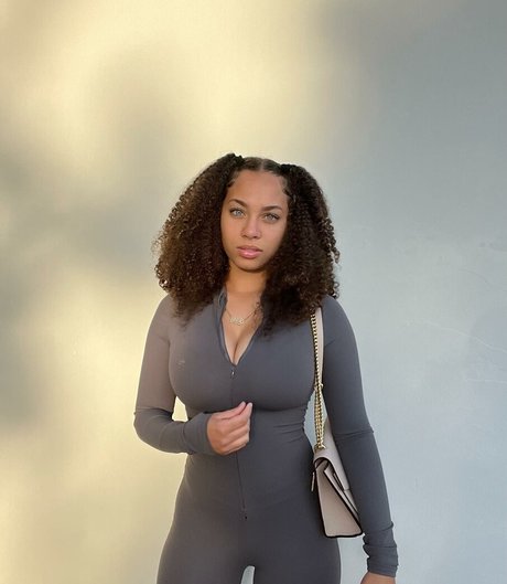 Jada Durroh onlyfans nudes