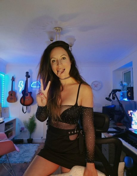 rebeccava onlyfans page